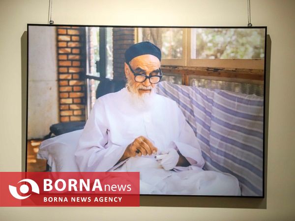 نمایشگاه «نگارستان  روح الله»