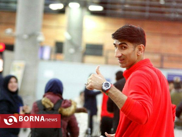 بازگشت تیم فوتبال پرسپولیس به ایران
