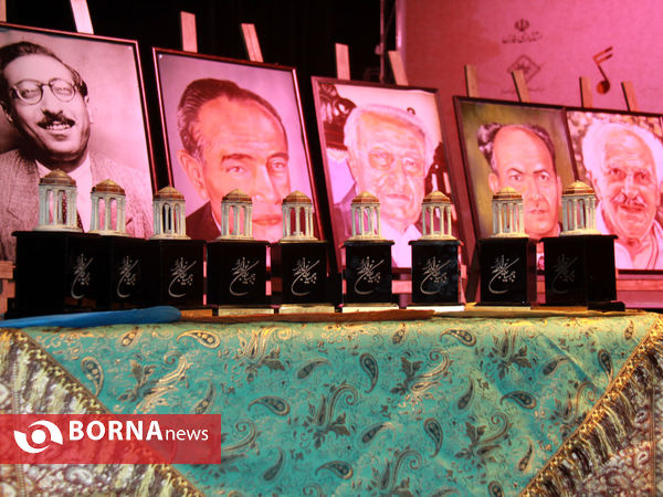 با همسایگان خواجه اهل راز-شیراز