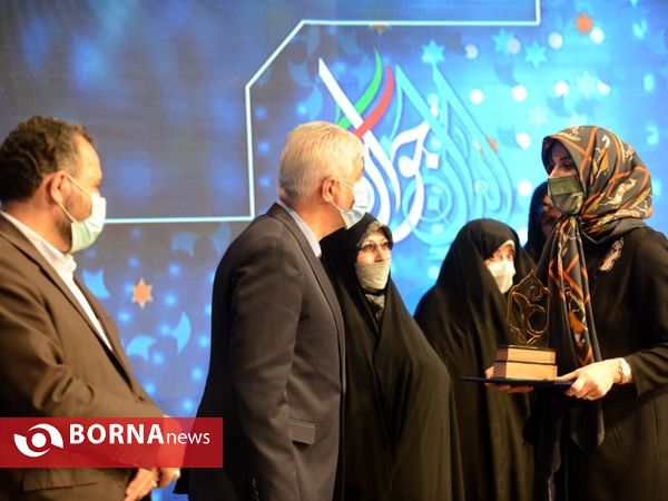 آیین تجلیل از موثرین عرصه جمعیت
