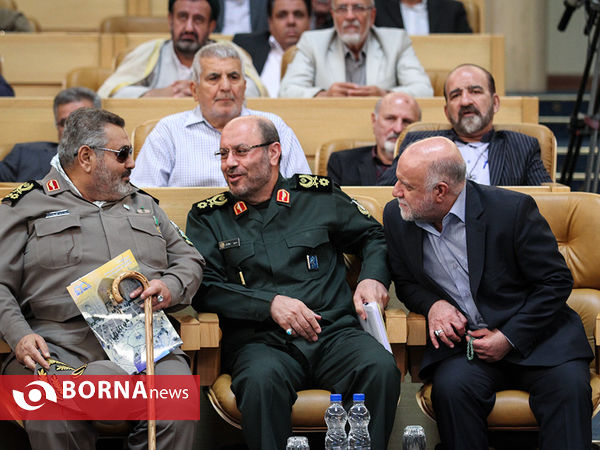 نشست دولتمردان دفاع مقدس