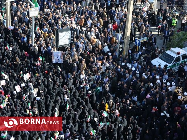 تجمع مردم شیراز در محکومیت تخریبگران