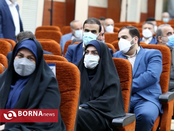 دیدار آیت الله رئیسی با نخبگان ، خانواده شهدا و ایثارگران در مازندران