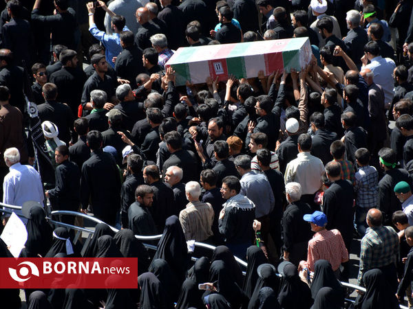 تشییع پیکرشهدای گمنام در مشهد