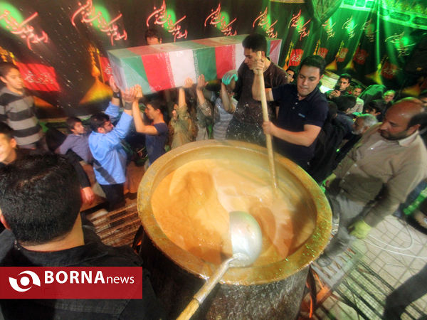 پخت سمنو درجوار شهید گمنام-شیراز