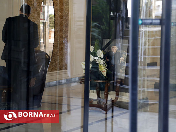 حضور سینماگران در منزل عزت الله انتظامی