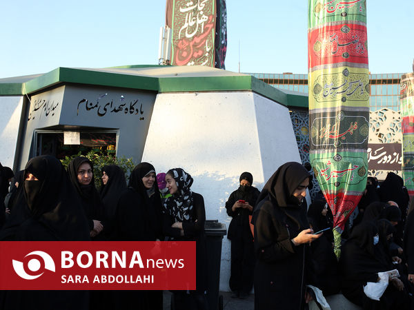 پیاده روی جاماندگان اربعین در تهران