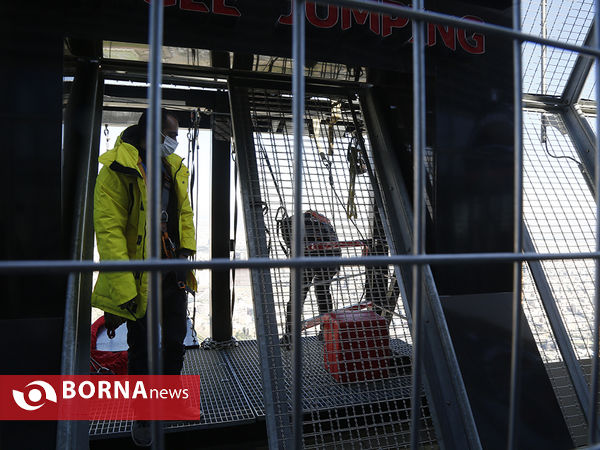 بازدید نوروزی مسافرین از برج میلاد