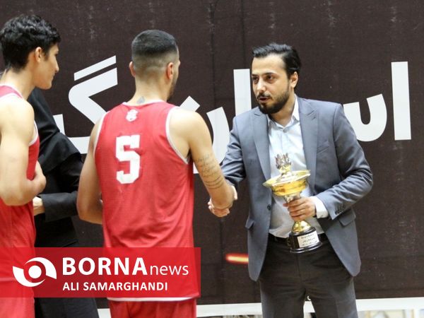 دیدار تیم های بسکتبال سپید رشت _ ملوان بندرانزلی