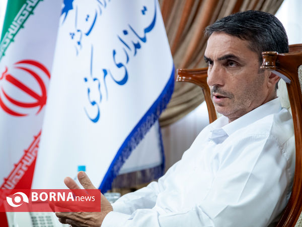 گفتگوی استاندار مرکزی با برنا