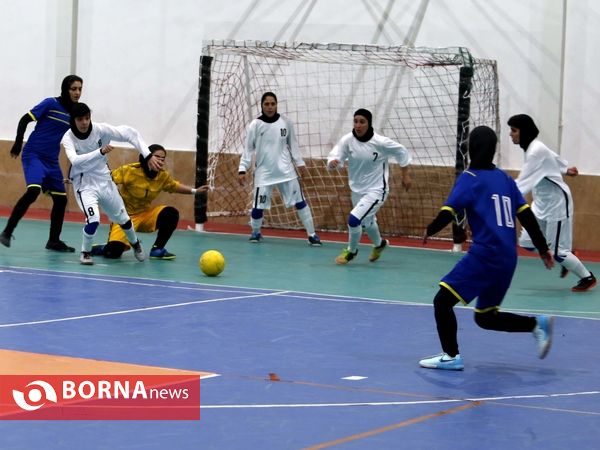 مسابقات فوتسال بانوان جام رمضان در ساری