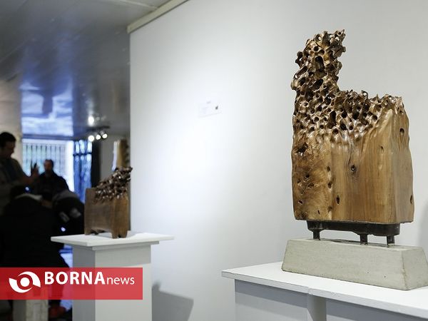 افتتاح نمایشگاه «اندر میانم پیچ پیچ»