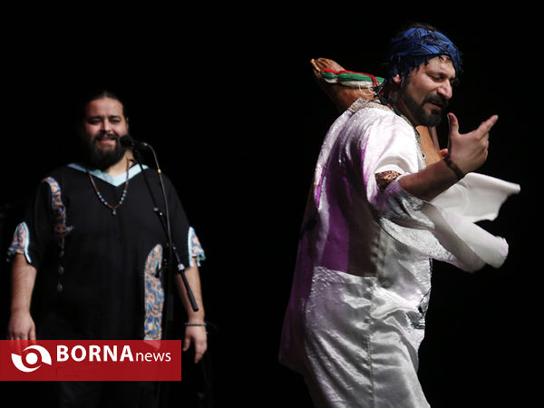 کنسرت  موسیقی جنوب ایران در سی و سومین جشنواره موسیقی فجر