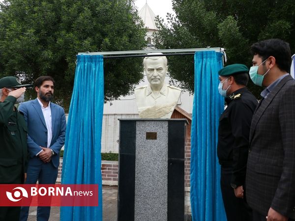 رونمایی از سردیس سردار سلیمانی در آبادان