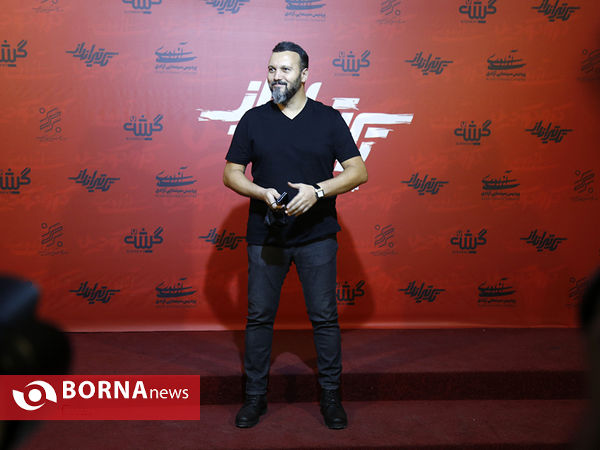 اکران مردمی فیلم تک تیرانداز