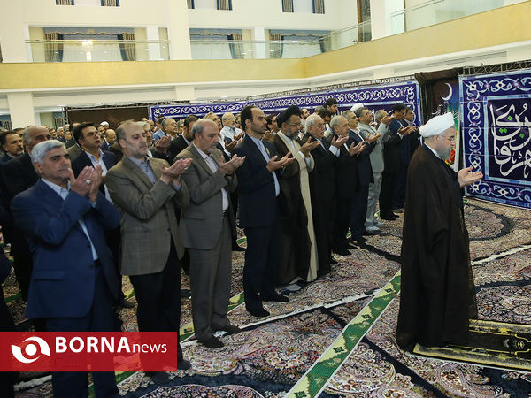 ضیافت افطار رییس جمهوری با اساتید و پزشکان
