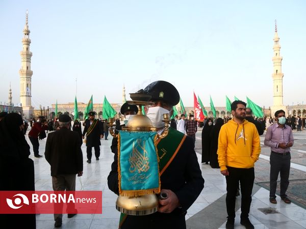 آیین تعویض پرچم گنبد مسجد مقدس جمکران