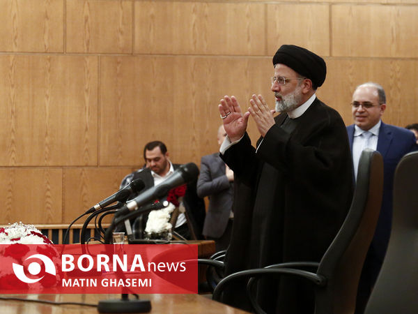 دیدار رییس جمهور با تجار و فعالان اقتصادی سوریه و ایران