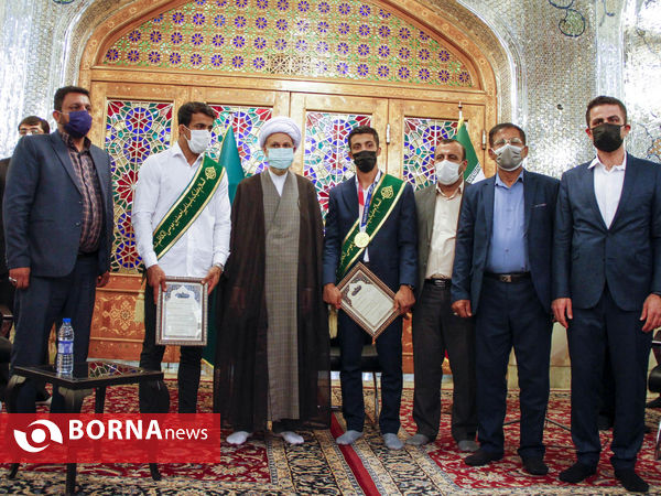 استقبال مردم از قهرمانان فرنگی کار شیرازی