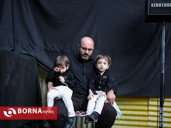 مراسم عزاداری روز عاشورا در دبیرستان دخترانه روشنگر