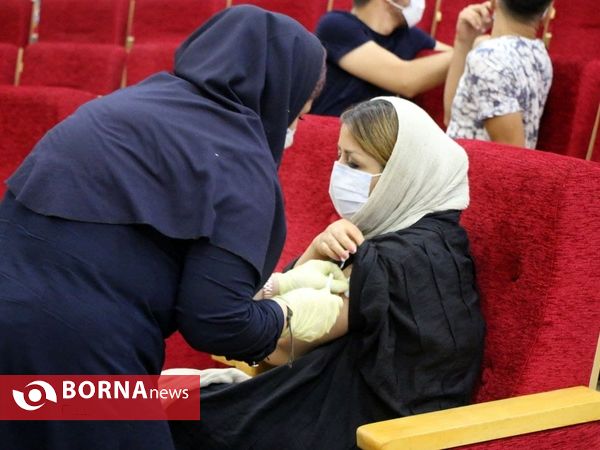 واکسیناسیون خبرنگاران و اصحاب رسانه آذربایجان‌غربی علیه کرونا