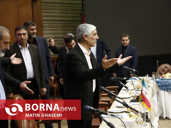 نشست مدیران کل ورزش و جوانان استان ها با سرپرست وزارت ورزش و جوانان