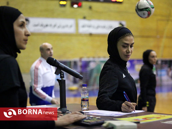 دیدار تیم های فوتبال ایران و روسیه