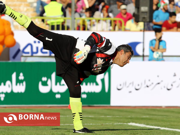 دیدارتیم های ستارگان ایران و ستارگان جهان
