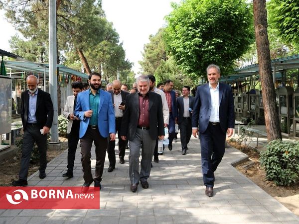 تجدید میثاق با شهدای هنرمند