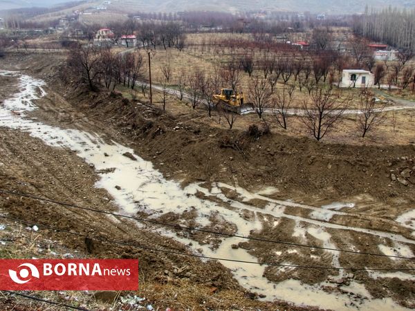 آزادسازی حریم و لایروبی سی کلیومتری رودخانه شهرچای اورمیه