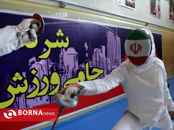 تمرینات بانوان شمشیرباز آذربایجان‌غربی برای حضور در انتخابی المپیک