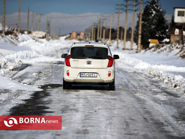 برف در غرب تهران