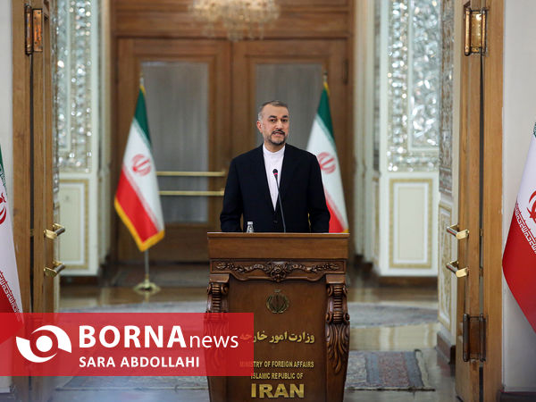 نشست خبری وزیر امور خارجه