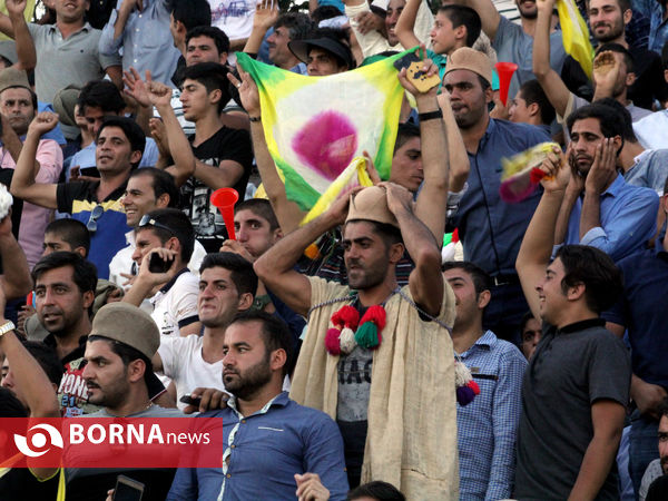 ديدار تيمهای پرسپوليس تهران و قشقايی شيراز در جام حذفی