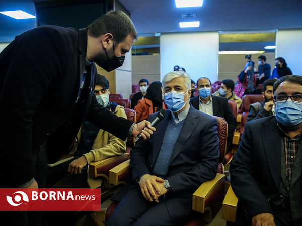 حضور وزیر ورزش و جوانان در جشنواره فیلم فجر
