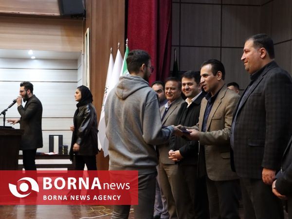 آیین تجلیل از قهرمانان و مربیان شمشیربازی آذربایجان‌غربی