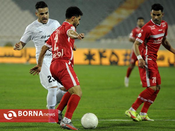 دیدار تیم های فوتبال پرسپولیس - ذوب آهن
