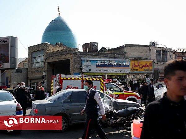 آتش سوزی انبار پنبه در خیابان مولوی تهران