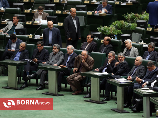 حضور رییس جمهوری در صحن علنی مجلس