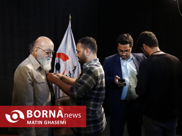 حضور مهدی چمران در خبرگزاری برنا
