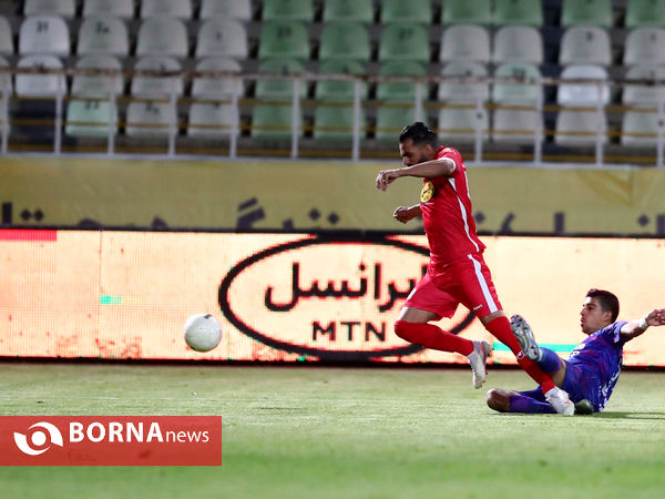 دیدار تیم های فوتبال پرسپولیس - هوادار