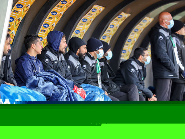 دیدار تیم های فوتبال آلومینیوم اراک- گل گهر سیرجان