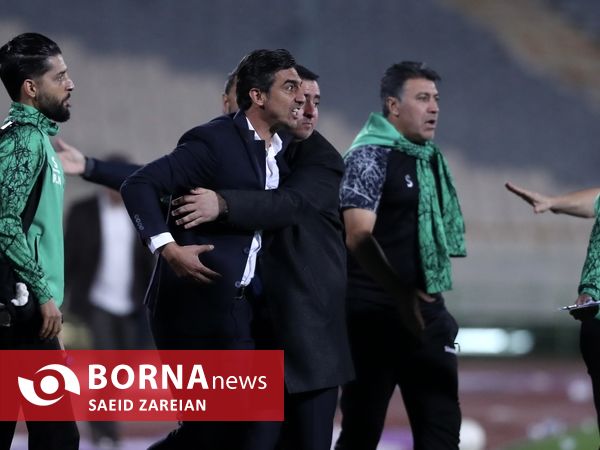 دیدار تیم های استقلال تهران - آلومینیوم اراک
