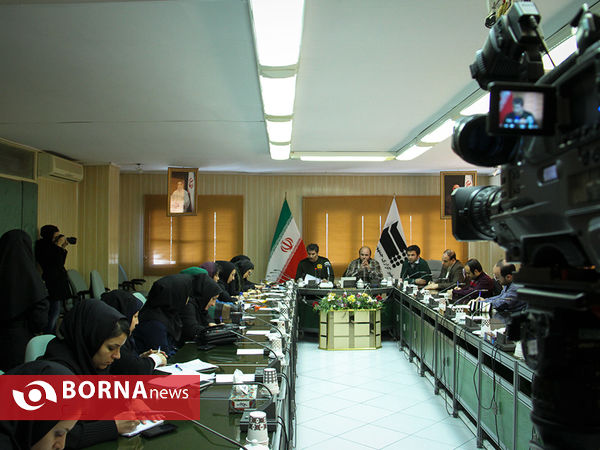 نشست خبری جشنواره بین المللی تئاتر فجر