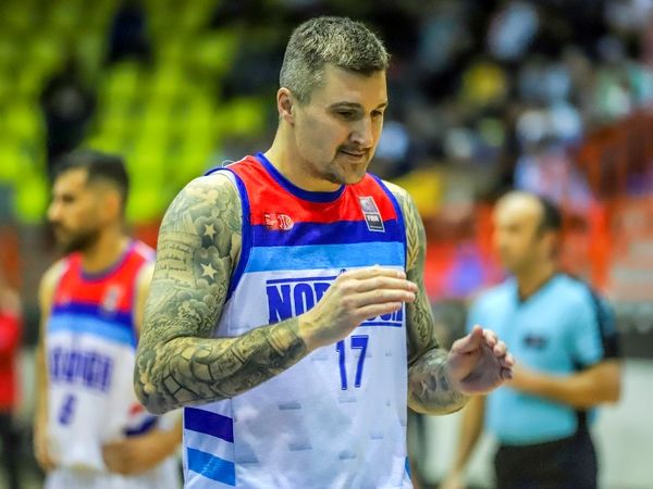 دیدار تیم های بسکتبال نبوغ - کاله