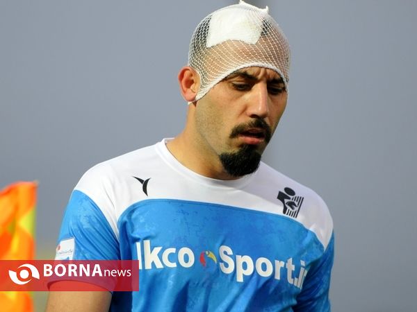 دیدار تیم پیکان- پرسپولیس