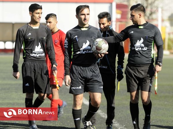 دیدار تیم‌های فوتبال نوجوانان پرسپولیس 2-  نوجوانان استقلال 0