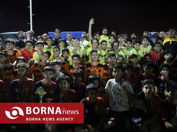 فینال رقابت های فوتبال جام شهدای متروپل آبادان