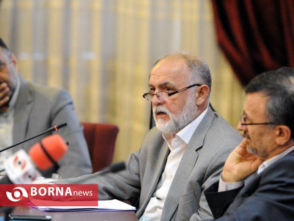 نشست  وزیر ورزش و جوانان با روسای فدراسیون‌ها