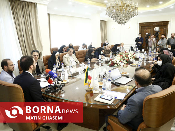 نشست خبری مدیر عامل منطقه آزاد کیش